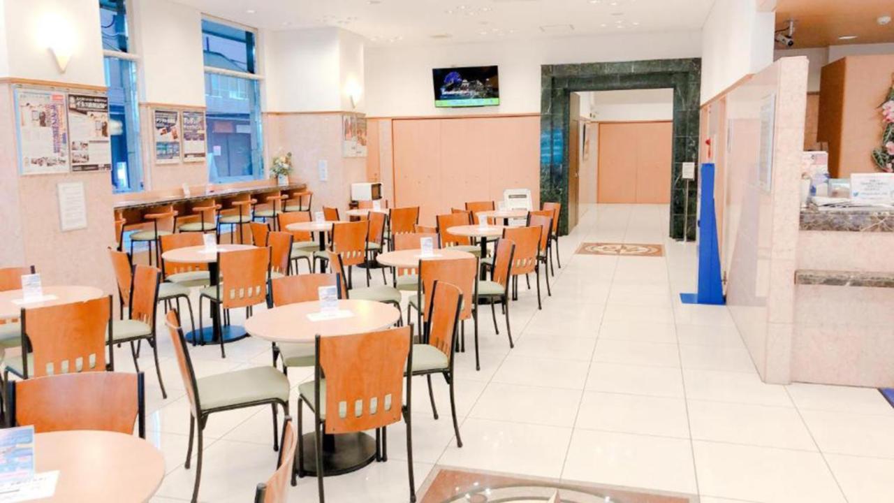 Toyoko Inn Osaka Hankyu Juso-Eki Nishi-Guchi No.1 Buitenkant foto